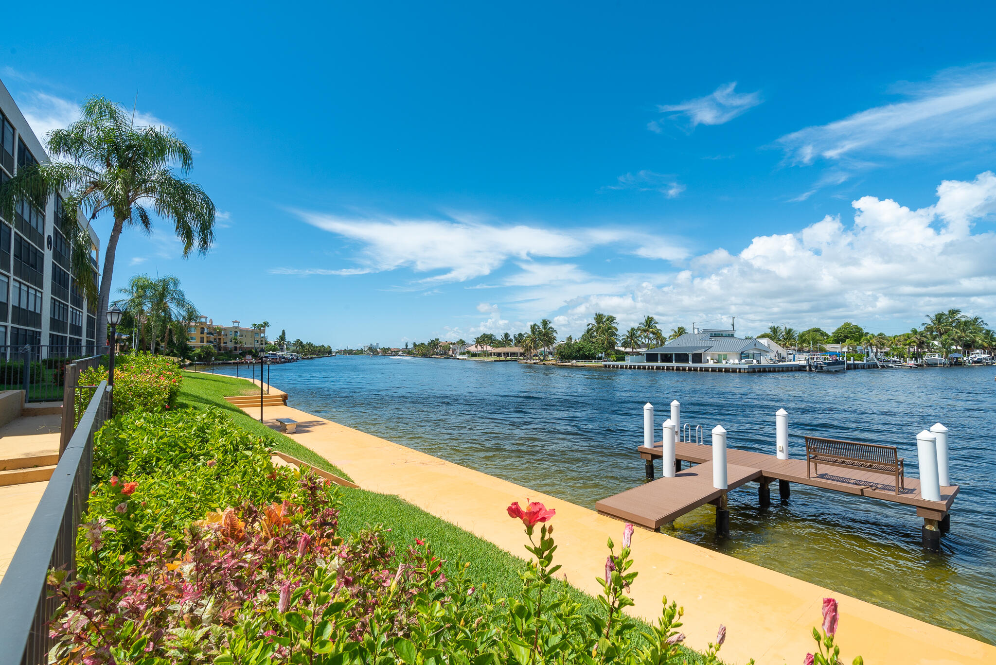 985 Southeast 19th Avenue, Unit 303 Deerfield Beach, FL 33441 - Photo 8 of 20 _T_S3678