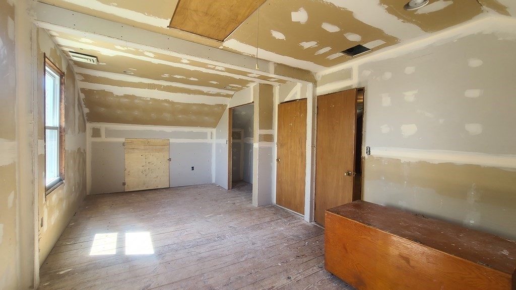 44 Brandon Road Dudley, MA 01571 - Photo 21 of 37 Gallery Image 21