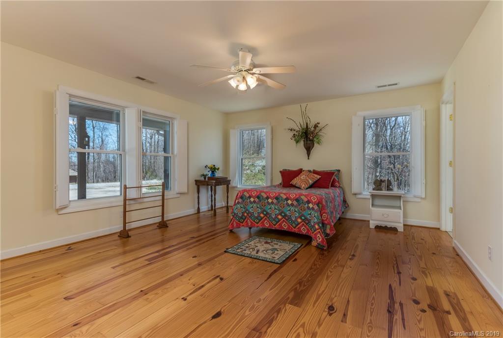 600 Summit Road Tryon, NC 28782 - Photo 11 of 32