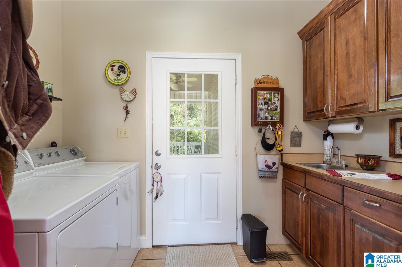 724 Jonesview Road Talladega, AL 35160 - Photo 26 of 50