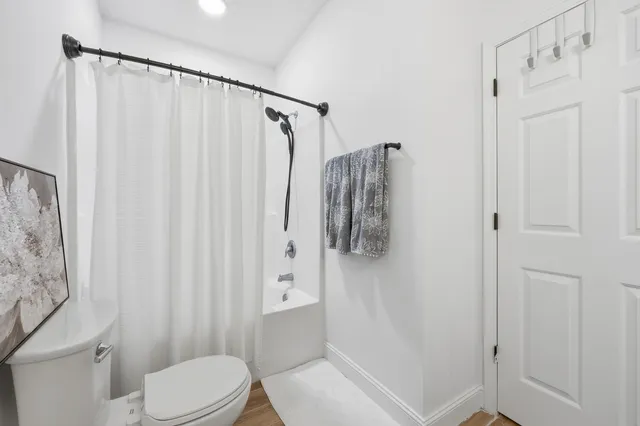 $285,000 | 5810 Longwood Drive, Unit 303, Murrells Inlet, SC 29576