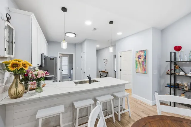 $285,000 | 5810 Longwood Drive, Unit 303, Murrells Inlet, SC 29576