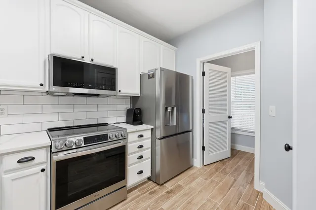 $285,000 | 5810 Longwood Drive, Unit 303, Murrells Inlet, SC 29576