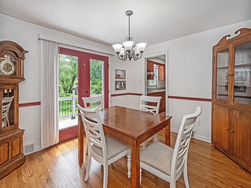 212 Hays Road Pittsburgh, PA 15241 - Photo 7 of 23