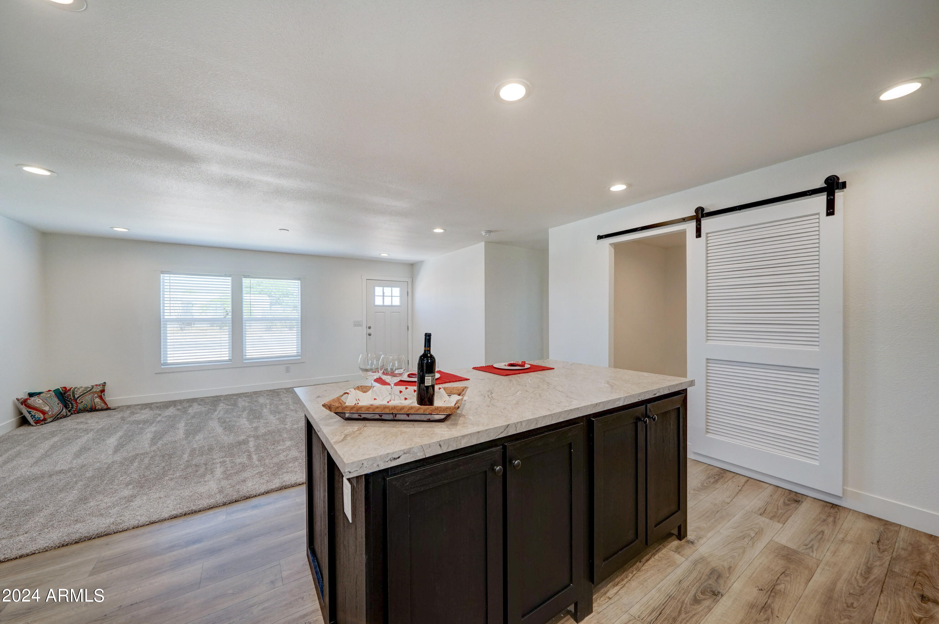 258 South Royal Palm Road Apache Junction, AZ 85119 - Photo 5 of 37 258 S Royal Palm-10