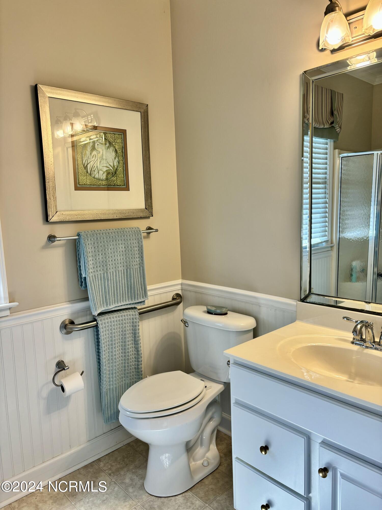 340 West Hanrahan Road Ayden, NC 28513 - Photo 29 of 33 Full Bath off Family Room