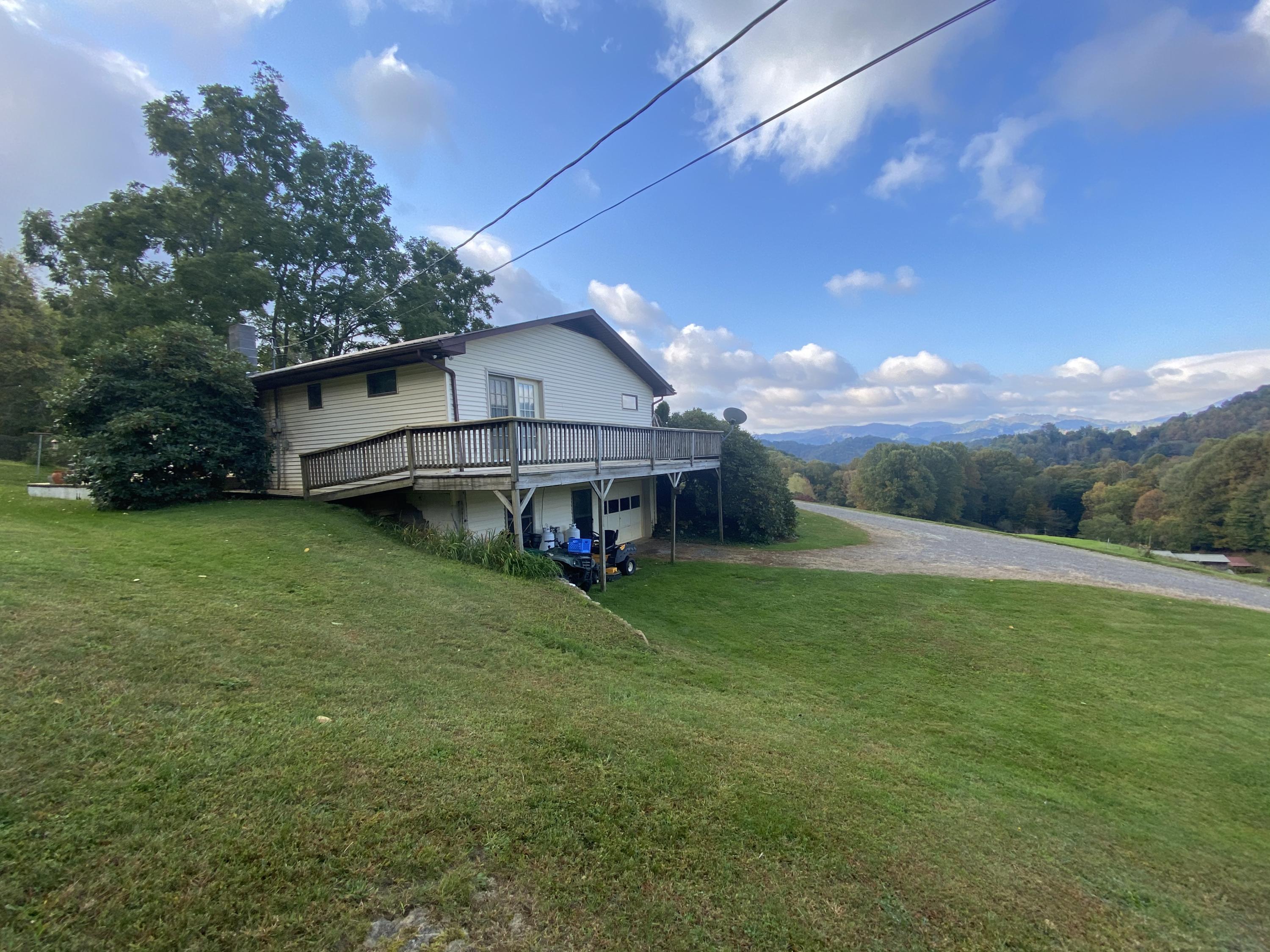 966 Main Road Trade, TN 37691 - Photo 9 of 42 Photo Oct 07, 9 18 12 AM