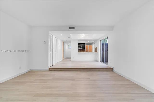 $4,500 | 2945 Bridgeport Avenue, Unit I, Miami, FL 33133