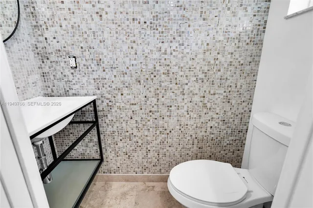 $4,500 | 2945 Bridgeport Avenue, Unit I, Miami, FL 33133