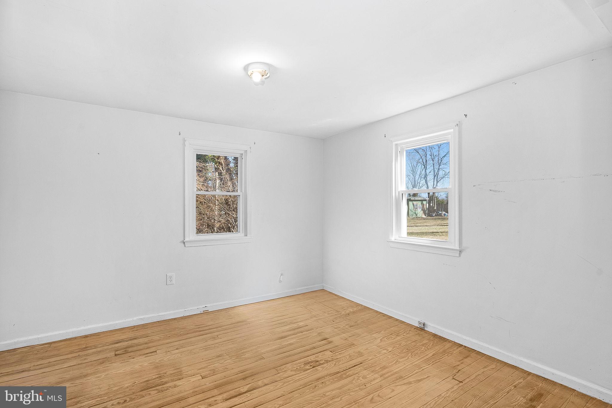 31 Main Street Round Hill, VA 20141 - Photo 12 of 35 a view of an empty room with a window