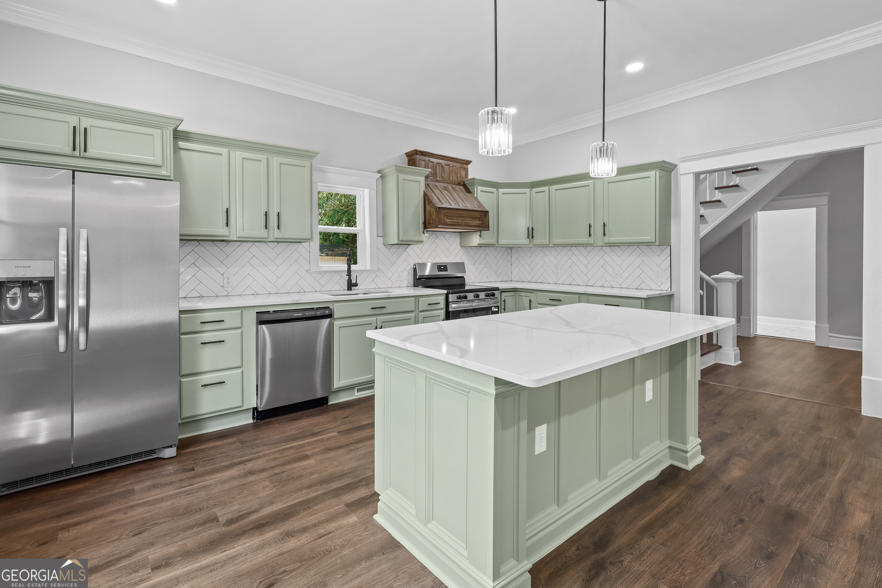 674 Dunlevie Road Allenhurst, GA 31301 - Photo 4 of 41