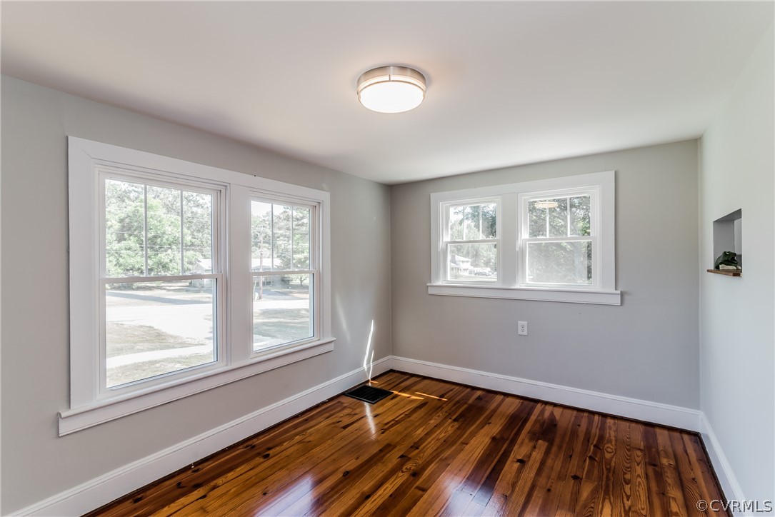 7427 Hickory Road Petersburg, VA 23803 - Photo 35 of 48 Gallery Image 35
