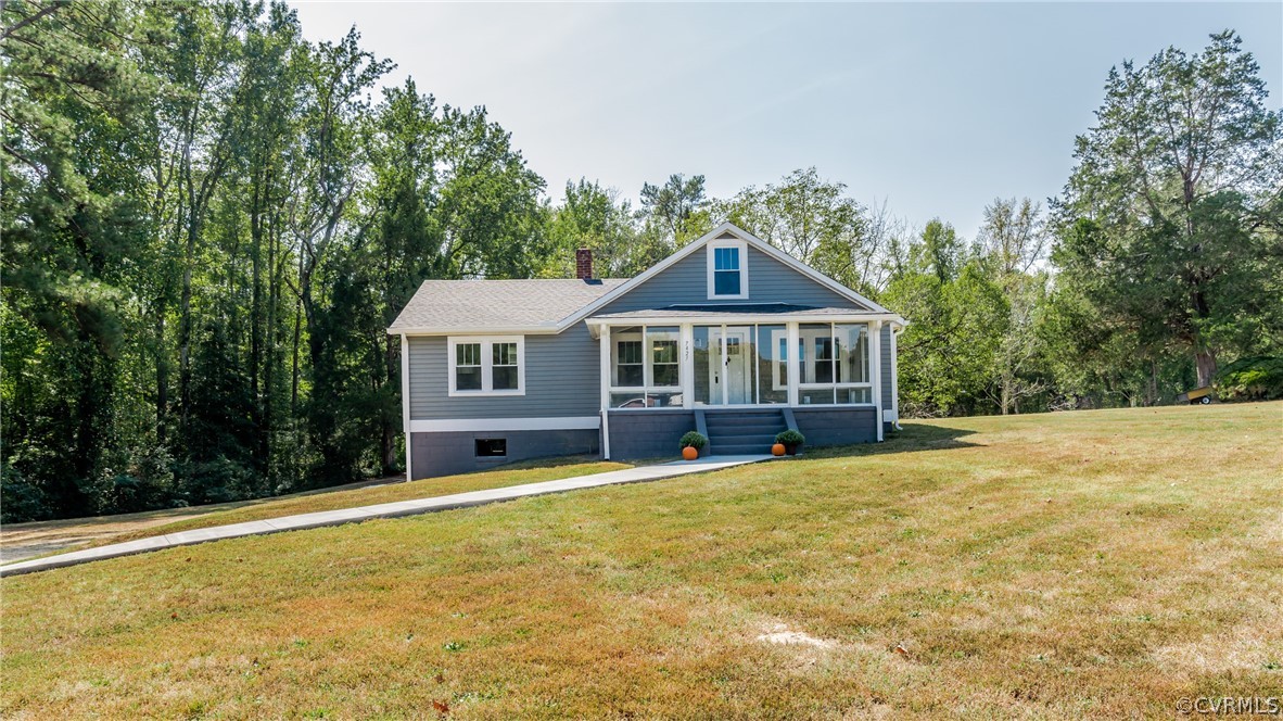 7427 Hickory Road Petersburg, VA 23803 - Photo 8 of 48 Gallery Image 8
