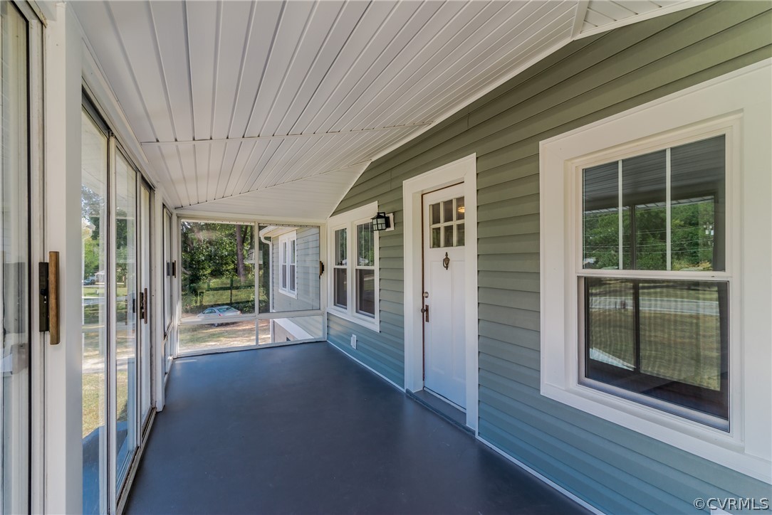 7427 Hickory Road Petersburg, VA 23803 - Photo 10 of 48 Gallery Image 10