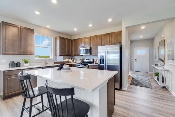 $319,340 | 4245 Meadowridge Road, Woodstock, IL 60098