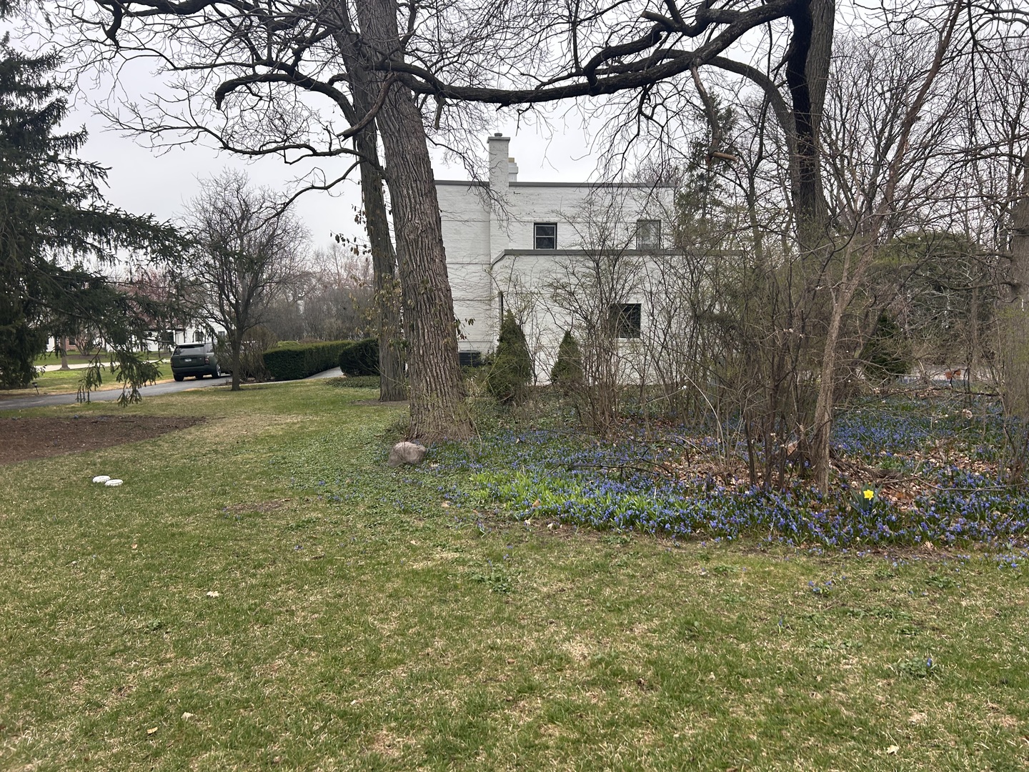 940 Drake Road Glenview, IL 60025 - Photo 4 of 12