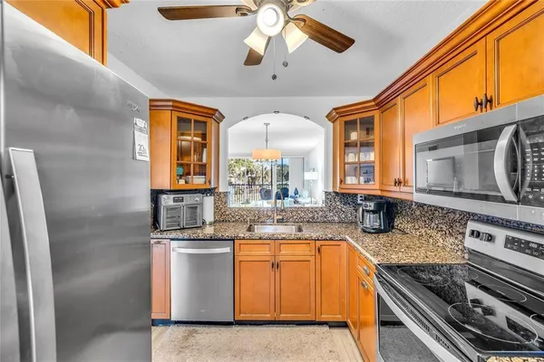 $4,000 | 3150 Northeast 48th Court, Unit 204, Lighthouse Point, FL 33064