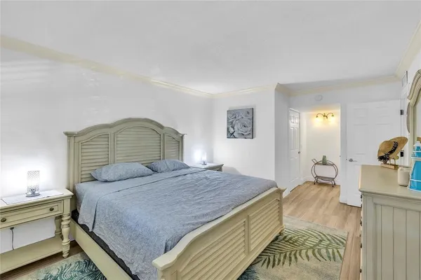 $4,000 | 3150 Northeast 48th Court, Unit 204, Lighthouse Point, FL 33064