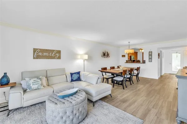 $4,000 | 3150 Northeast 48th Court, Unit 204, Lighthouse Point, FL 33064