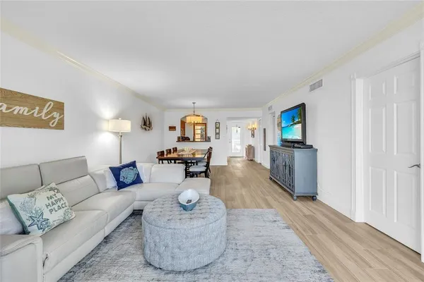 $4,000 | 3150 Northeast 48th Court, Unit 204, Lighthouse Point, FL 33064