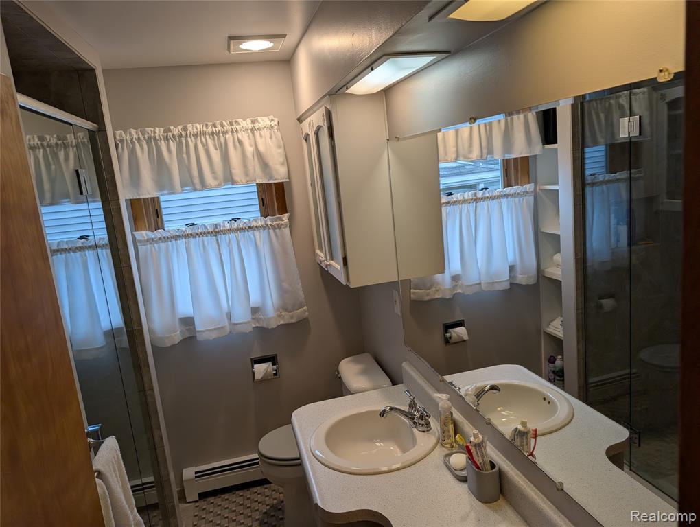 411 Cleveland Street Bad Axe, MI 48413 - Photo 28 of 56