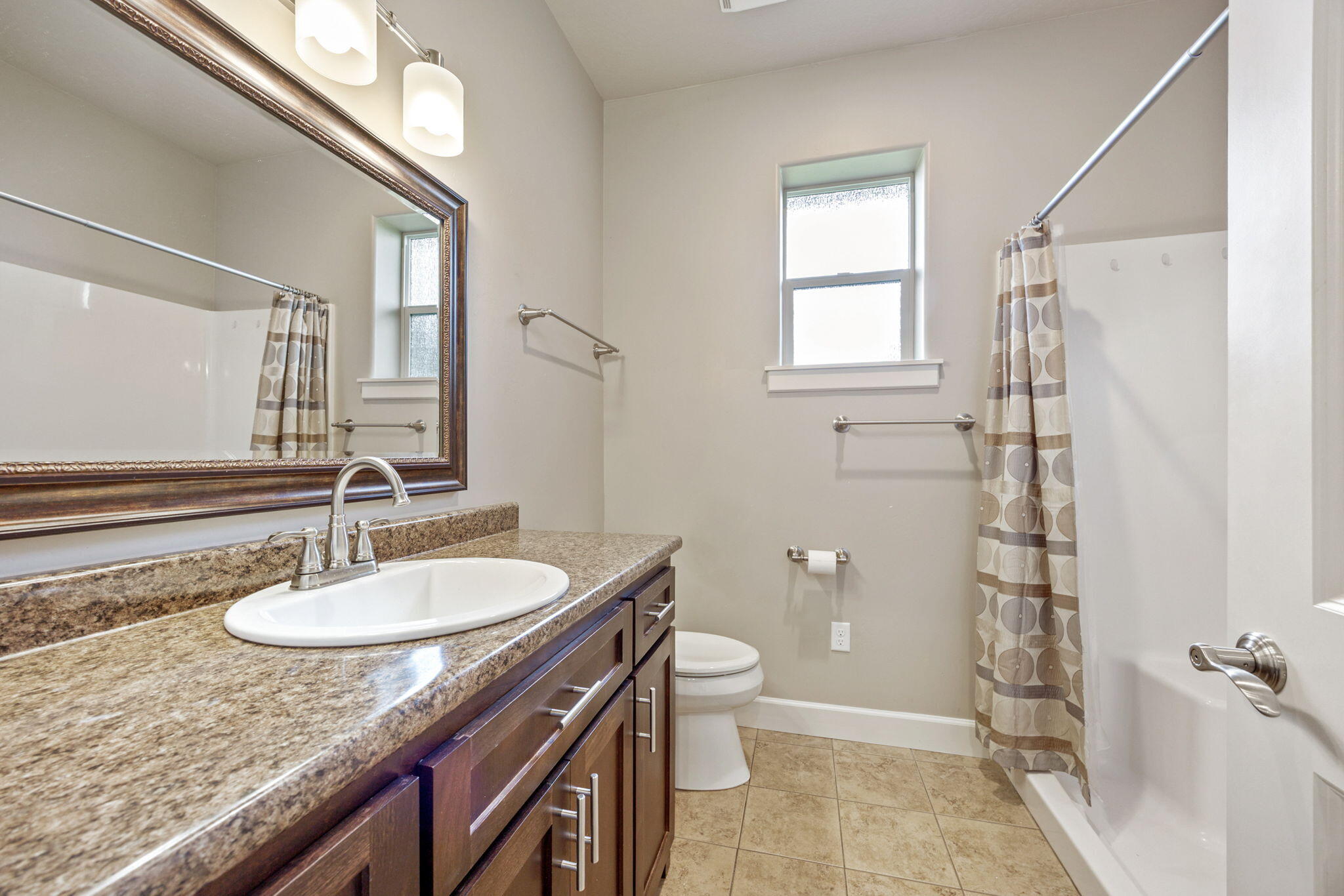 12045 Table Rock Road White City, OR 97503 - Photo 12 of 53 12