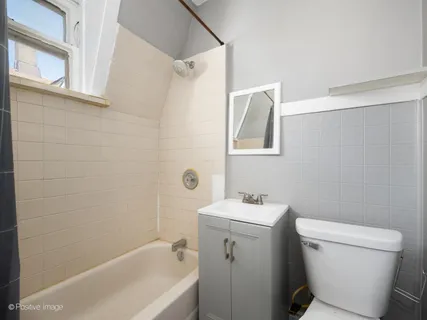 $374,900 | 920 North Kedvale Avenue, Chicago, IL 60651