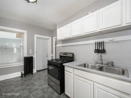 $374,900 | 920 North Kedvale Avenue, Chicago, IL 60651