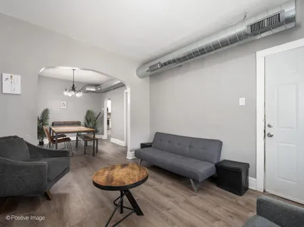 $374,900 | 920 North Kedvale Avenue, Chicago, IL 60651