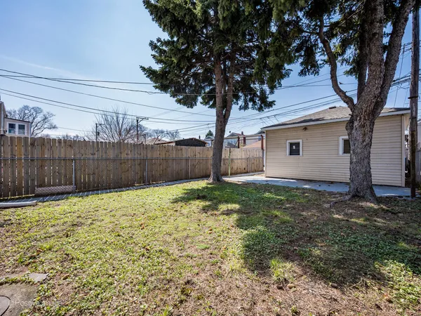 $374,900 | 920 North Kedvale Avenue, Chicago, IL 60651