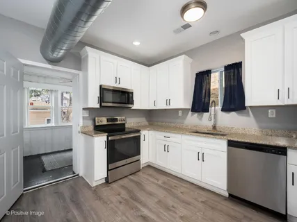 $374,900 | 920 North Kedvale Avenue, Chicago, IL 60651