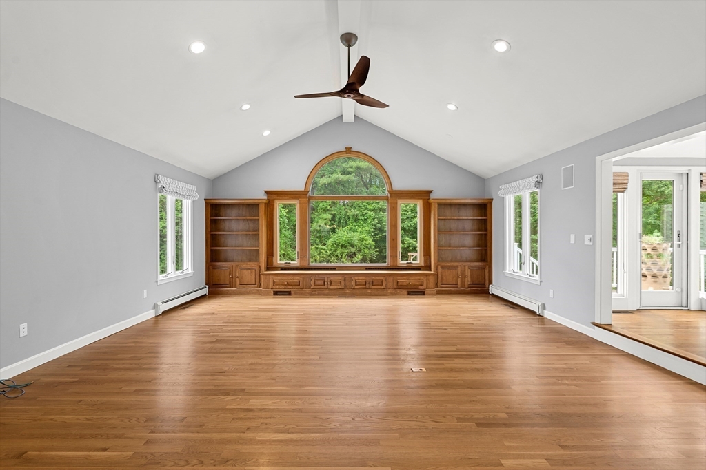 3 Blueberry Circle Andover, MA 01810 - Photo 16 of 40