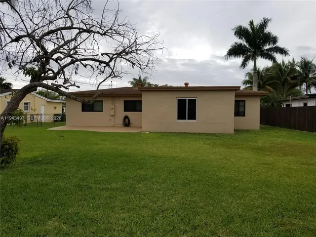 $579,900 | 949 Northwest 10th Street, Homestead, FL 33030