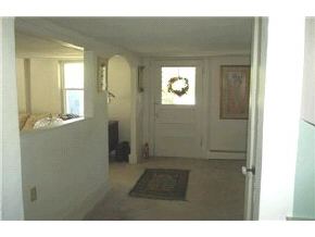 9 Loop Road Merrimack, NH 03054 - Photo 2 of 5 Gallery Image 2