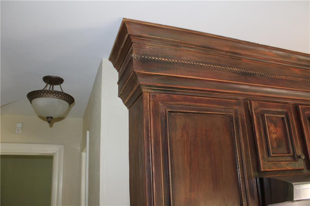 7066 Warwick Road Indianapolis, IN 46220 - Photo 12 of 42 Gallery Image 12