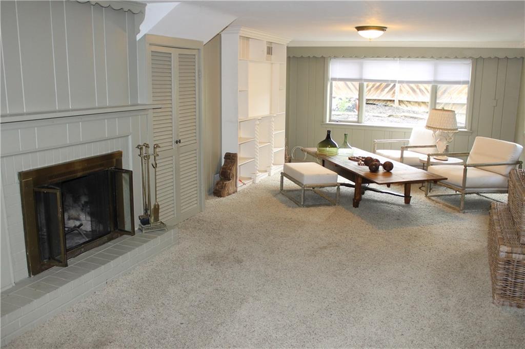 7066 Warwick Road Indianapolis, IN 46220 - Photo 16 of 42 Gallery Image 16