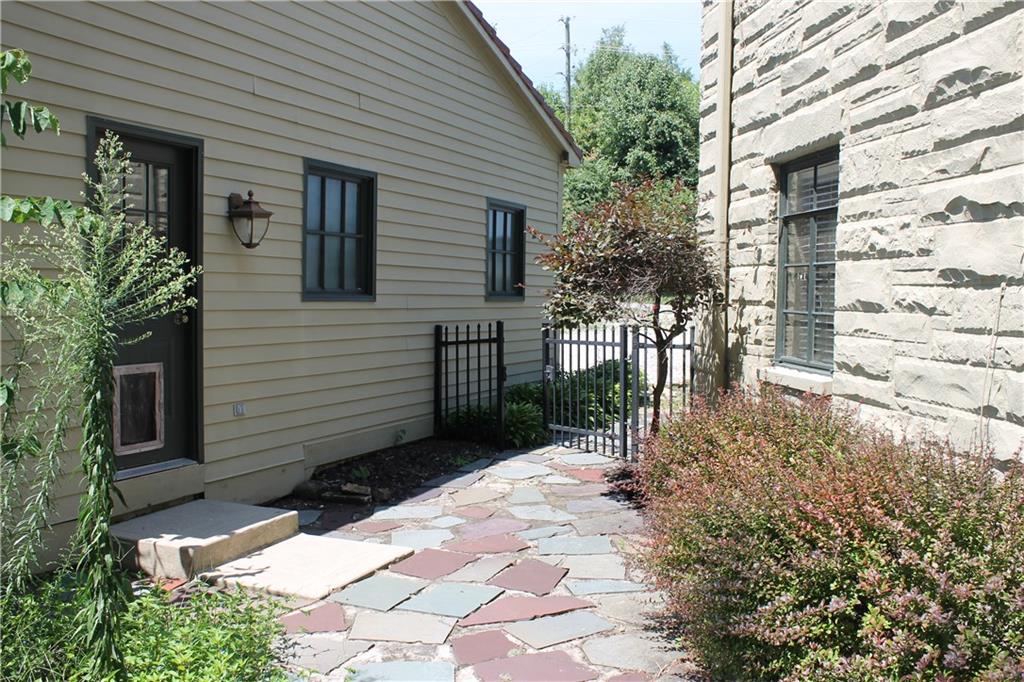 7066 Warwick Road Indianapolis, IN 46220 - Photo 36 of 42 Gallery Image 36