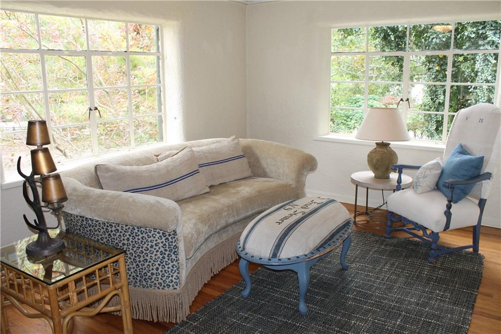 Gallery Image 6