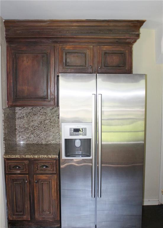 7066 Warwick Road Indianapolis, IN 46220 - Photo 10 of 42 Gallery Image 10