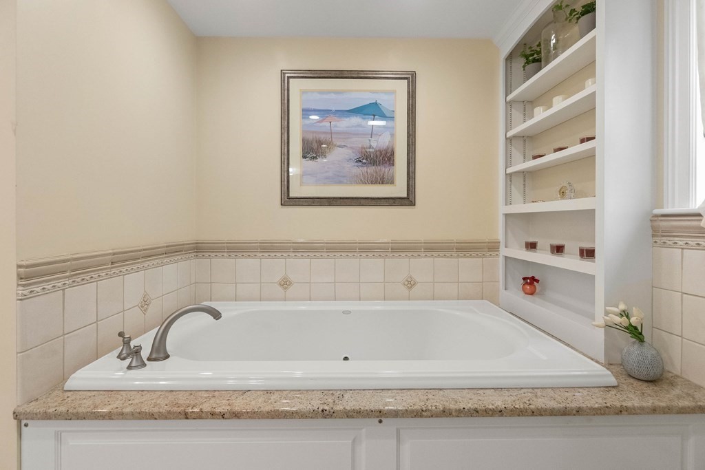 524 Bridge Street Hamilton, MA 01982 - Photo 24 of 36 Gallery Image 24