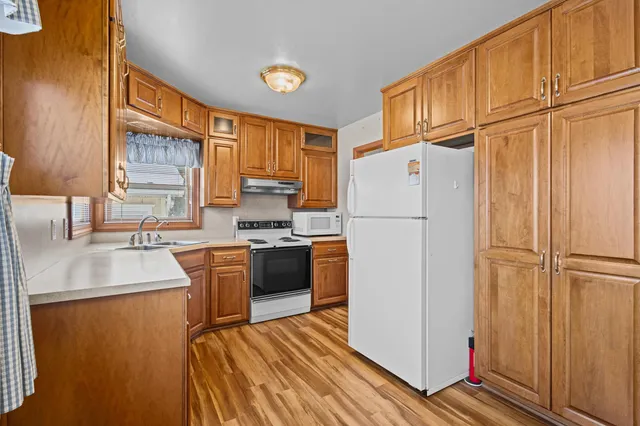 $349,900 | N6038 County Road D, Algoma, WI 54201