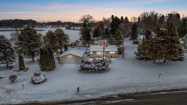 $349,900 | N6038 County Road D, Algoma, WI 54201