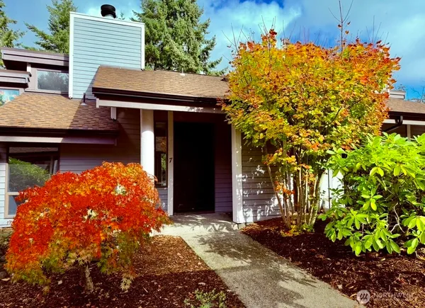 $399,999 | 6363 Harbor Sunset Place, Unit 7, Gig Harbor, WA 98335