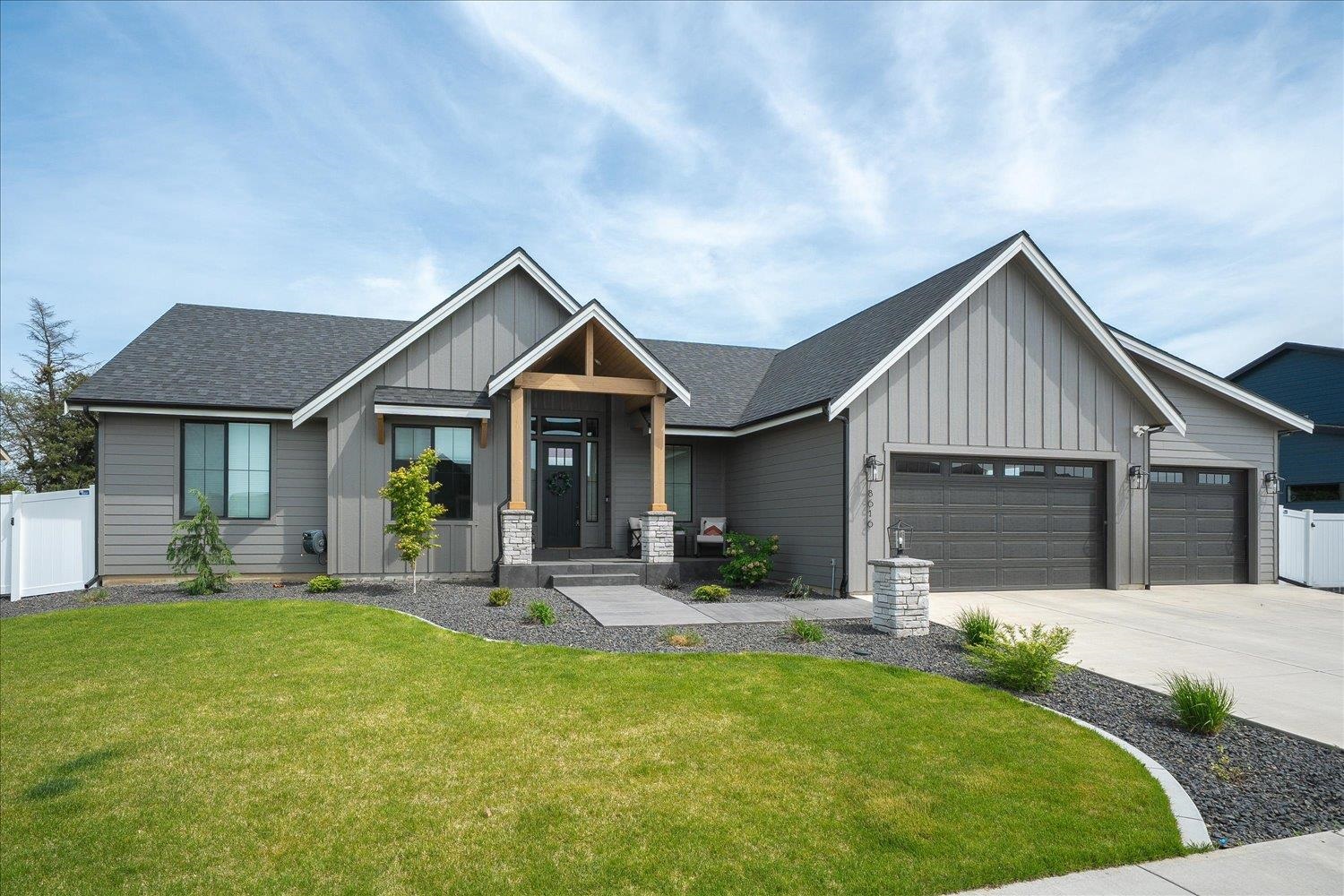 8616 North Molly Street Spokane, WA 99208 - Photo 2 of 37
