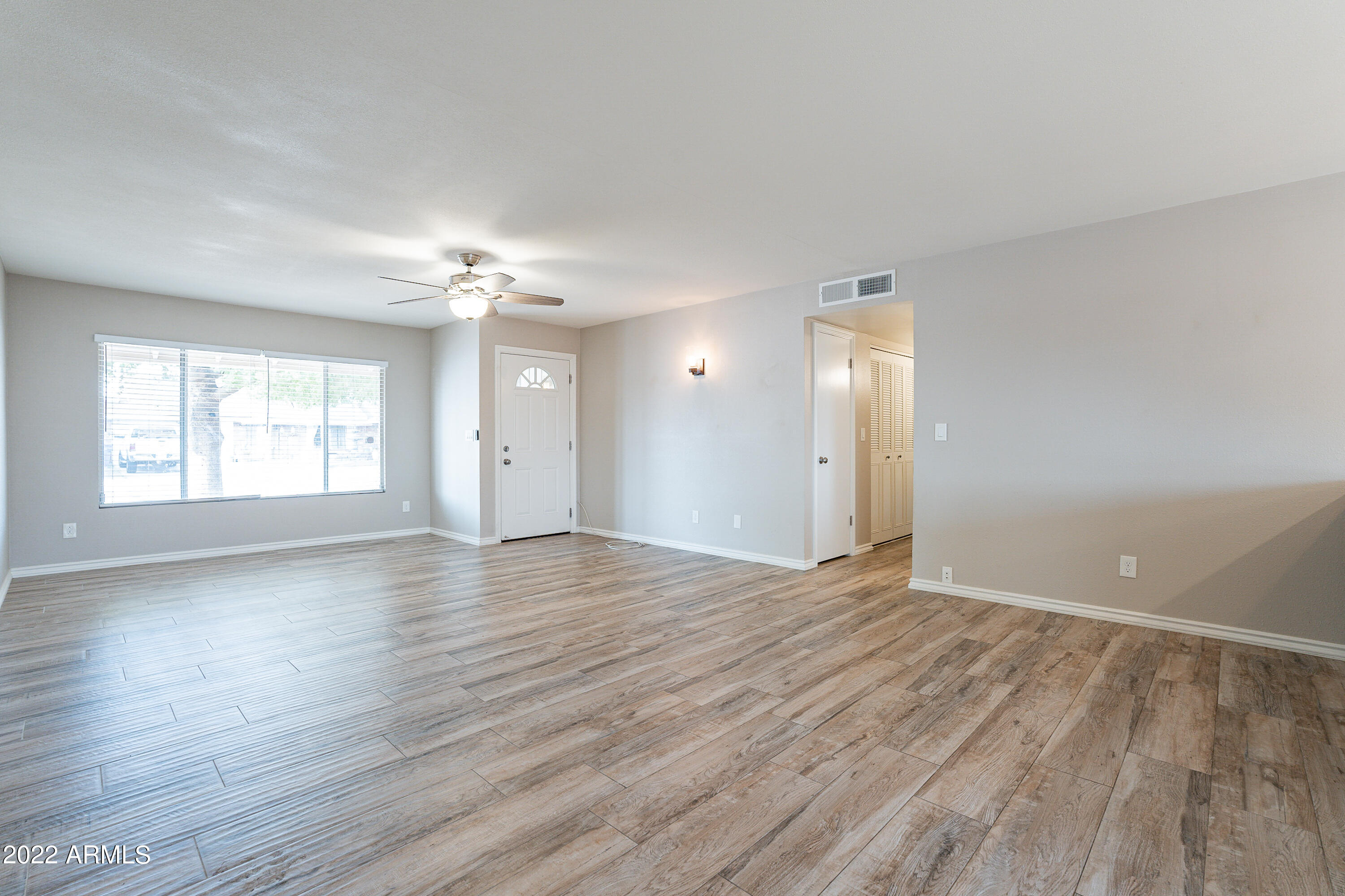 4331 West Dailey Street Glendale, AZ 85306 - Photo 6 of 37 Dailey HD-6