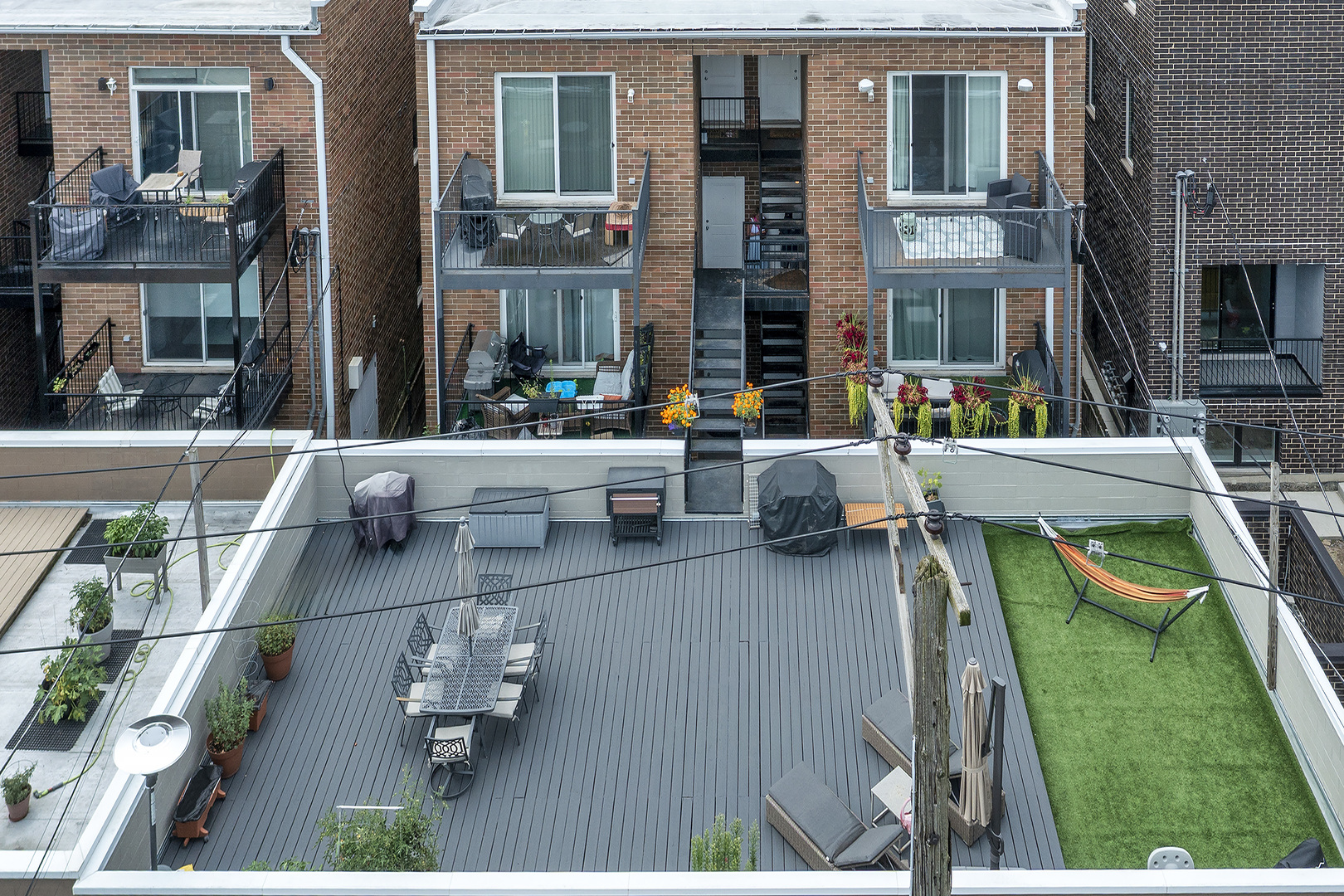 3215 North Elston Avenue, Unit 3N Chicago, IL 60618 - Photo 18 of 21 a view of outdoor space yard deck and patio