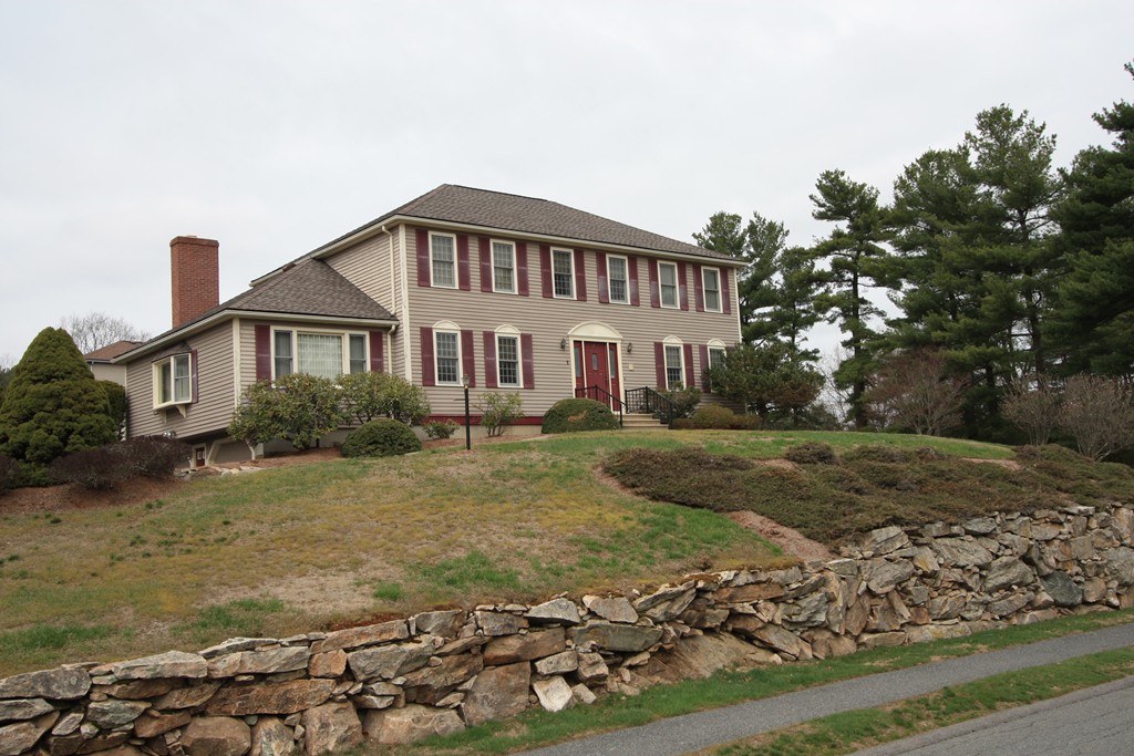 1 Annetta Road Ashland, MA 01721 - Photo 2 of 26 Gallery Image 2