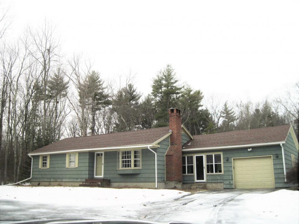 204 New Road Newmarket, NH 03857 - Photo 1 of 12