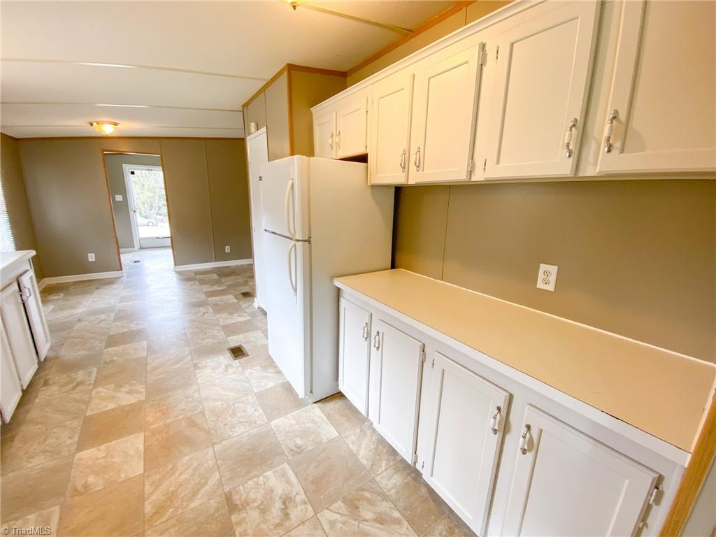 3820 Level Plains Road Sophia, NC 27350 - Photo 10 of 29 Gallery Image 10