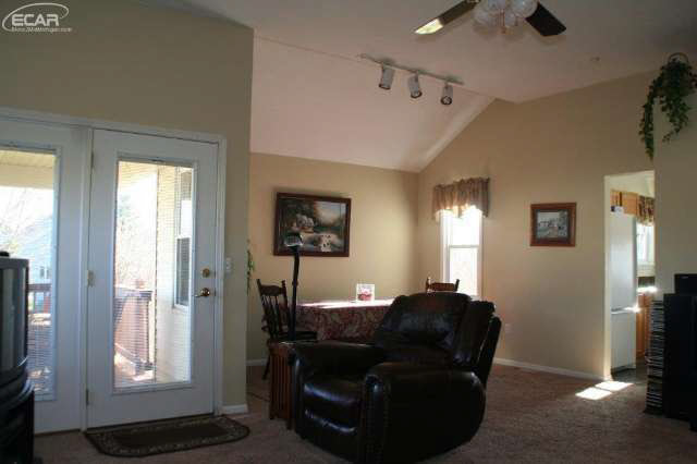 2085 South Cummings Road Davison, MI 48423 - Photo 8 of 19 20454007-7.JPG